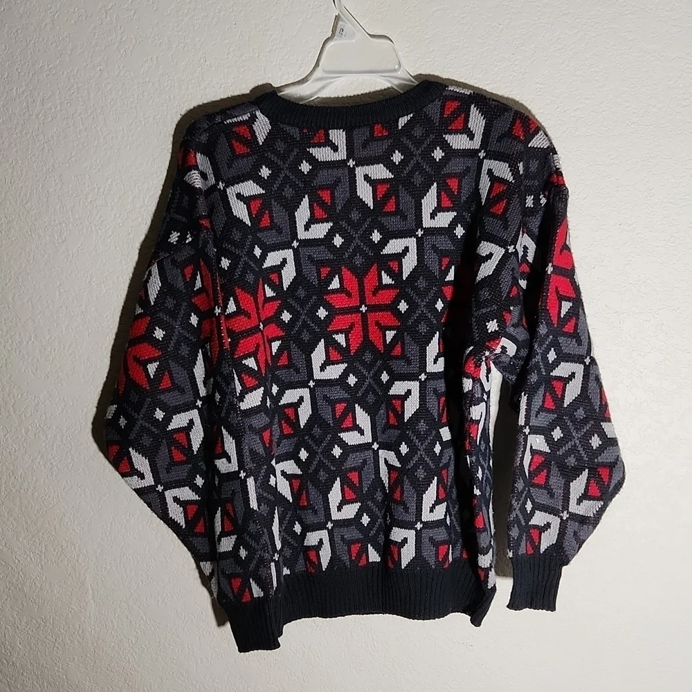 Ugly Christmas Sweater Poinsetta Medium Black Red White